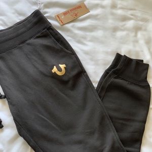 NWT True Religion joggers